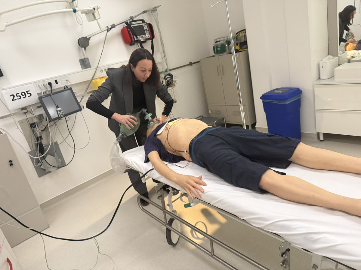🔹 Yesterday, we had the pleasure of hosting the team from Dom zdravlja Splitsko-dalmatinske županije at the Institute for Research and Development in Primary Healthcare (IRROZ) and our SIM Center! 🏥🇭🇷
🔬 simulation, education, quality, and much more! <a href="/SESAMSimulation/">SESAM</a>