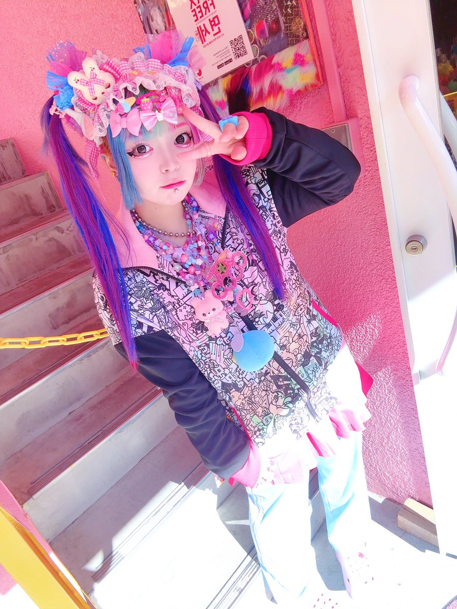 NICO (@Twinkle_pink___) / Posts / X