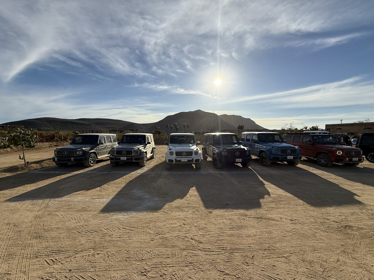 EOlmos's tweet photo. Estamos en BCS con @MercedesBenzMx. Manejamos la actualizada #GClass, incluyendo la G63 mild hybrid y la G580 eléctrica.
#GExpedition
#TheGeländewagen https://t.co/EMRbgrrZ29