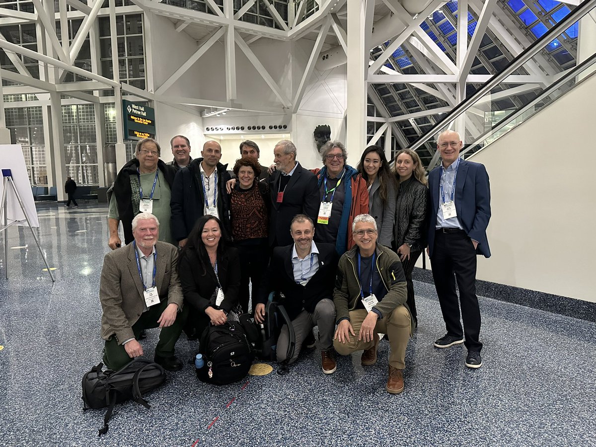 michelledigman's tweet image. Huge congratulations to our BME faculty and innovative leader in Biological Fluorescence/Biophotonics Professor Enrico Gratton for being honored as a Biophysical Society Fellow! #uci #bps2025 @uci_bme @UCIEngineering @BiophysicalSoc