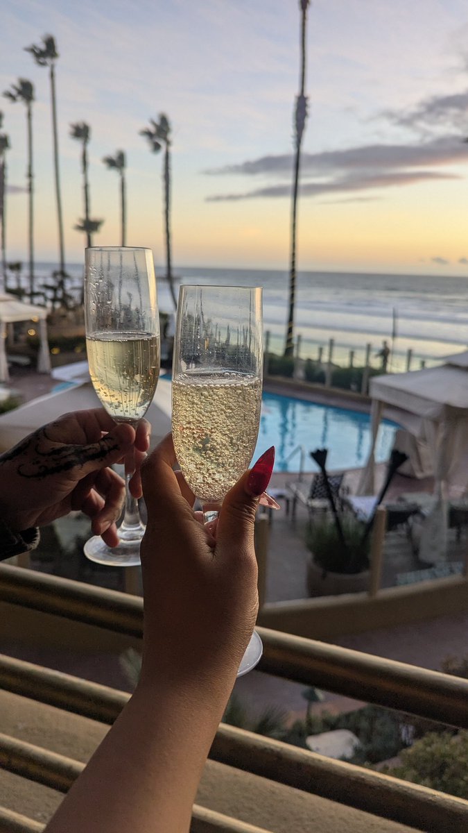LornaShorty's tweet photo. Ok ok I wanna get this out bc I've still got family to tell and work friends but they ain't here:

I said YES 💍❤️ We're getting married. 🙂‍↕️🖤 https://t.co/dHugpOzzj6