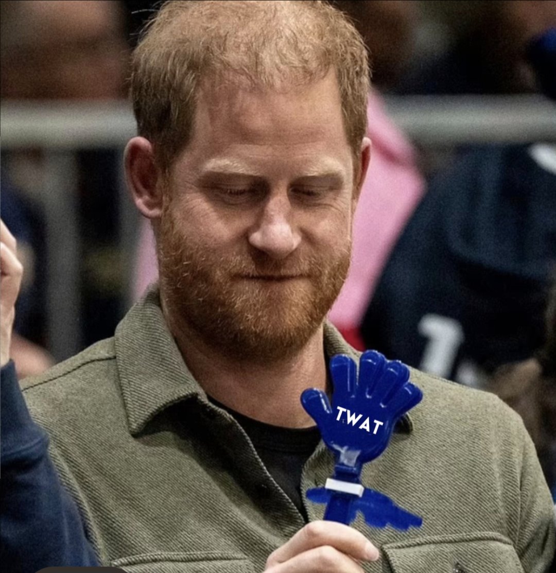 joy86868689's tweet photo. @usweekly #harryandmeghanruinedinvictus
#HarryandMeghanareGrifters
#HarryandMeghanAreLosers 
#Invict https://t.co/i8PYJjv2dv