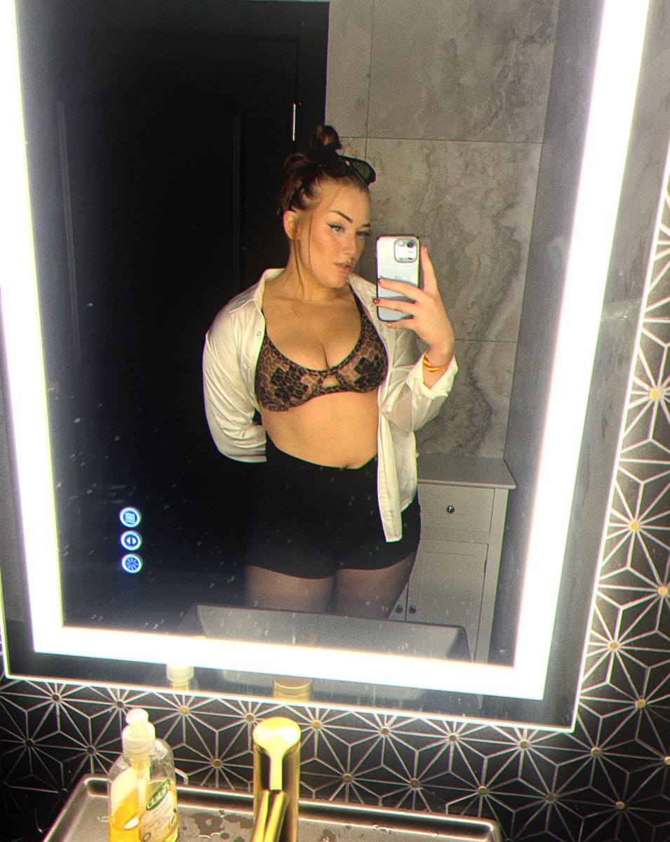 ALLIE KATCH アリー・キャッチ tweet media