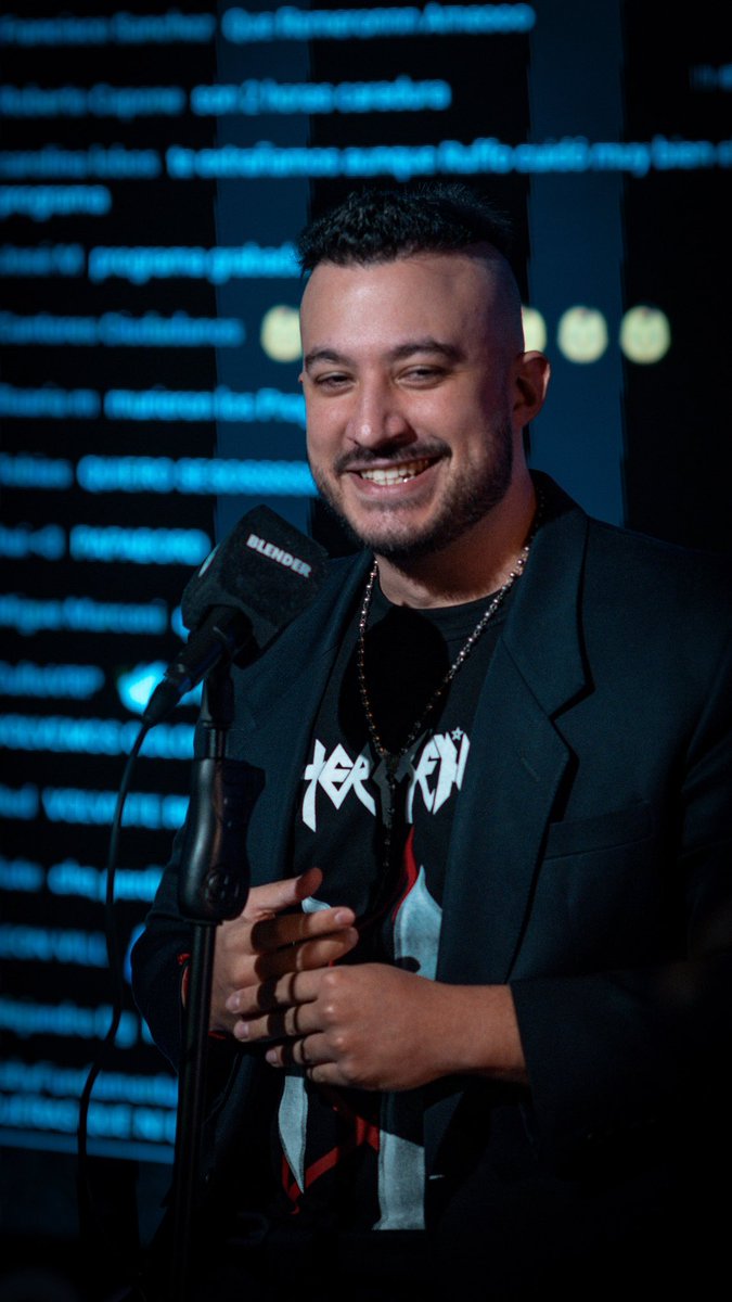 LO PIDIERON Y LO TIENEN

EDIBORDIAL DE EMERGENCIA

youtu.be/dQw4w9WgXcQ?si… YAYAYAYA