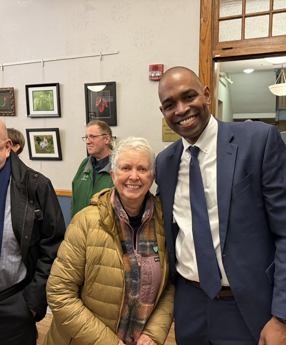 Lieutenant Governor Antonio Delgado (@ltgovdelgado) on Twitter photo Great to be back in Hudson this evening where I had the honor and privilege of swearing-in my friend, <a href="/RepRileyNY/">Rep. Josh Riley</a>.
Congratulations, Congressman! Onward and upward. Great to be back in Hudson this evening where I had the honor and privilege of swearing-in my friend, <a href="/RepRileyNY/">Rep. Josh Riley</a>.
Congratulations, Congressman! Onward and upward.