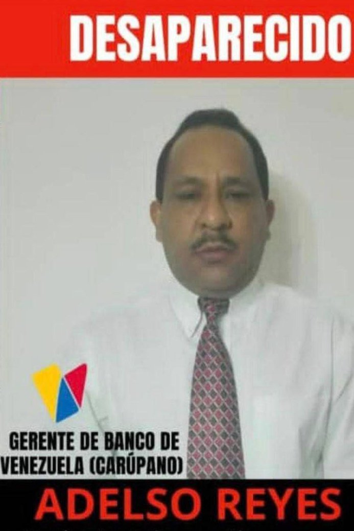 Birrilly's tweet photo. (((LAMENTABLE)) #Sucre Semi-enterrado y en estado de descomposición hallan el cuerpo sin vida de #AdelsoReyes en #PlayaColorada, era Gte del @BcodeVenezuela #Carupano, se presumía secuestro, ahora se maneja robo de su vehículo @ReporteYa @CronicaPolicial @RPolicial @albertoprato0 https://t.co/2i36ZfkROX