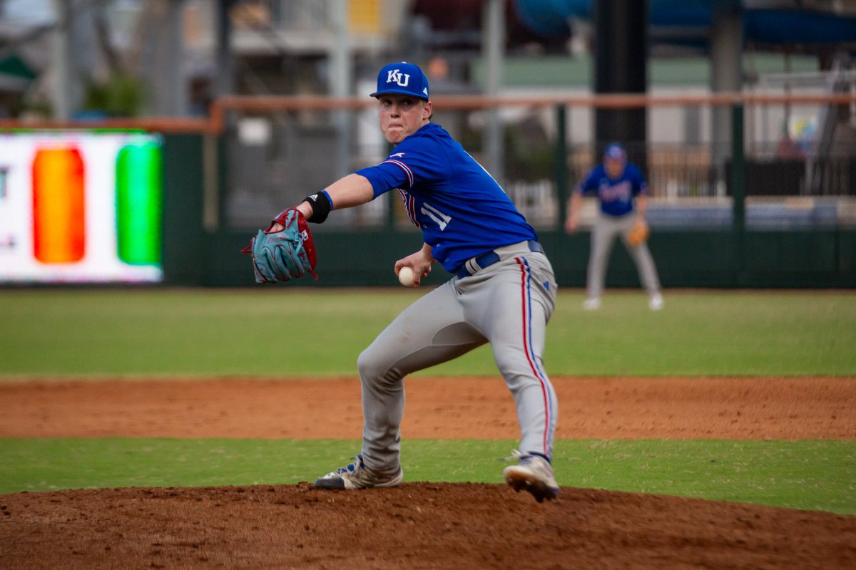 Kansas Baseball tweet media