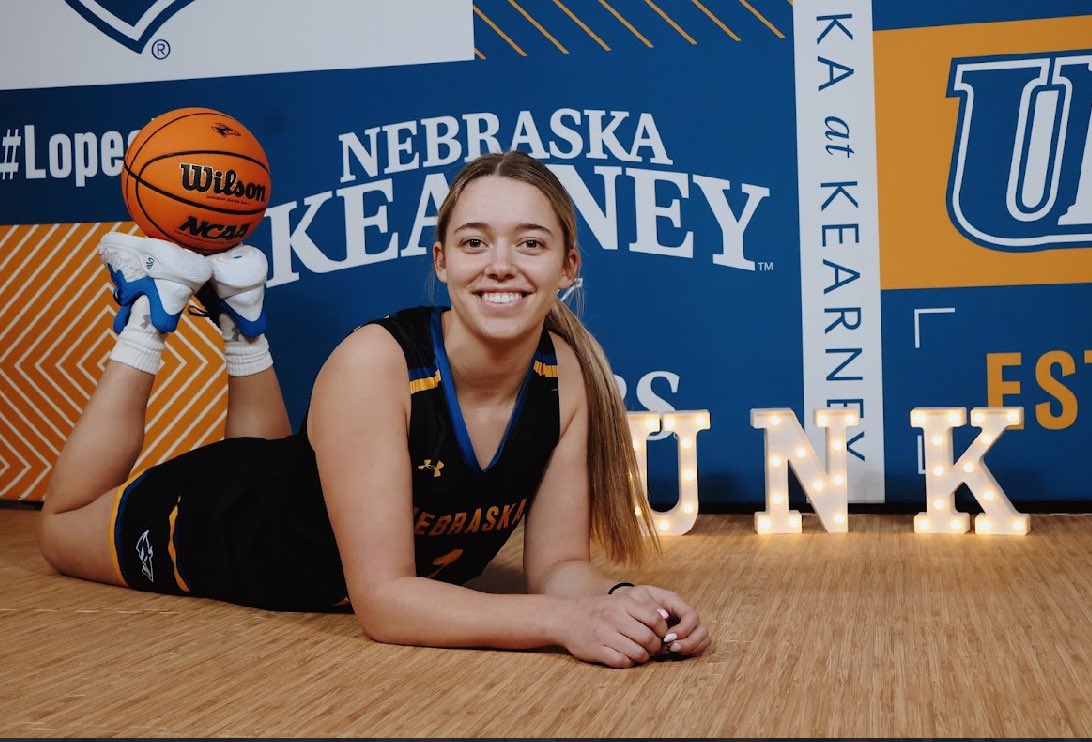 Zoe Beveridge (@zbev23) on Twitter photo Thank you <a href="/UNKWBB/">UNK Women's Hoops</a> for the visit. We really enjoyed it! #LopesUp #AttacktheDay Thank you <a href="/UNKWBB/">UNK Women's Hoops</a> for the visit. We really enjoyed it! #LopesUp #AttacktheDay