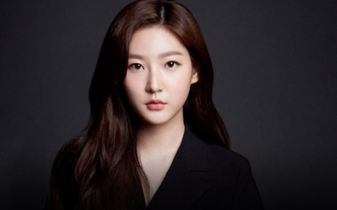 oscarguaraira1's tweet image. Denuncian #ciberacoso contra la #actriz #surcoreana de 24 años hallada #muerta en su domicilio
#Seúl #17Feb EFE La comunidad en línea dedicada a las celebridades surcoreanas Women Celebrities Gallery condenó las duras críticas que había recibido a través de las redes sociales