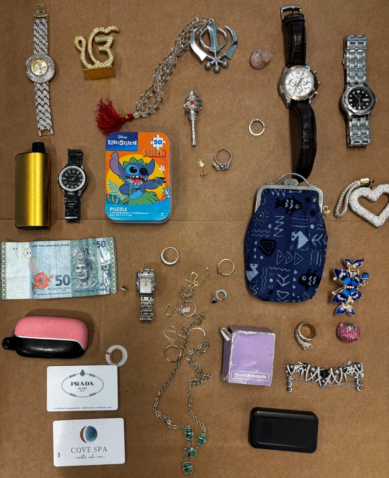 Cannington Detectives RHHOR team has located the pictured jewellery and items this morning. If you recognise them as yours, please contact Cannington Police Station and quote Incident Report number 180225 0810 18008 with proof of ownership. #fb