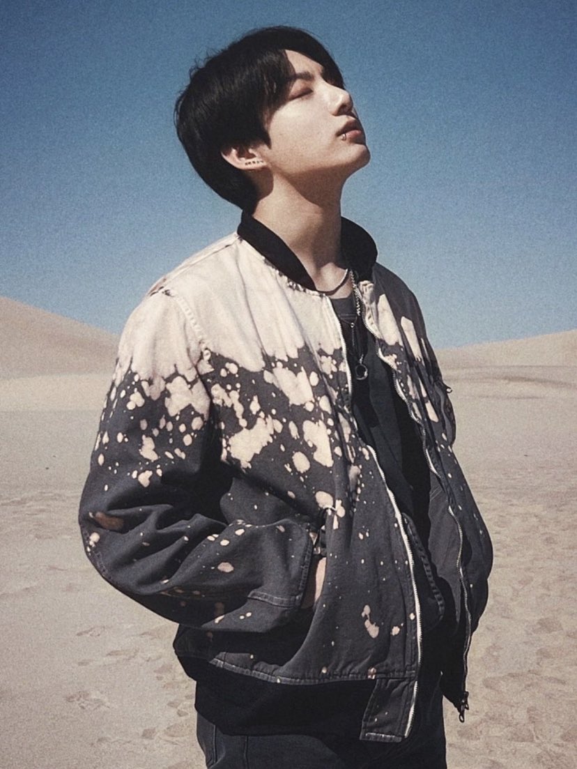 GCVTJAPAN_JK's tweet photo. 💜ジョングク応援💜

ジョングクの応援をお願いします🐰

リポスト&amp;リプライをすると2票ゲット✌🏻

ジョングクのSSを🏷️と一緒にリプライください♡

I vote #JUNGKOOK For #IconFaceOfKpop2025 @ICONPOLLS https://t.co/wLeyCopJK4