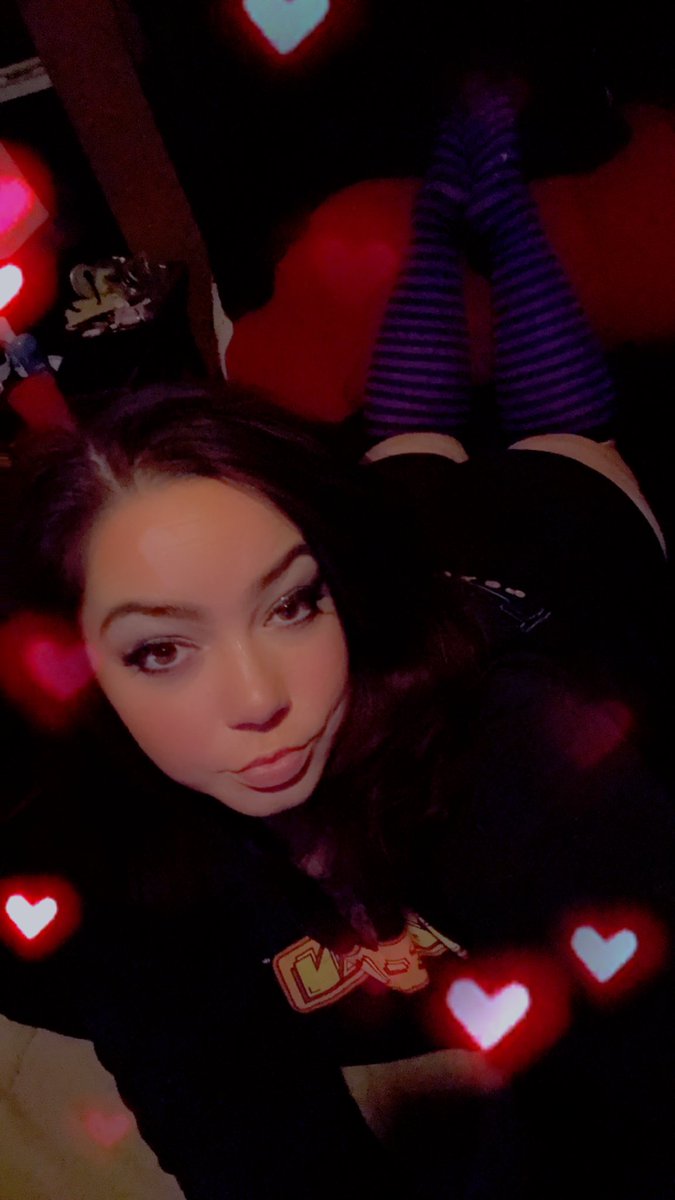GoddessDoll602's tweet photo. I have a need to drain your wallet https://t.co/HFnEwjxDIS