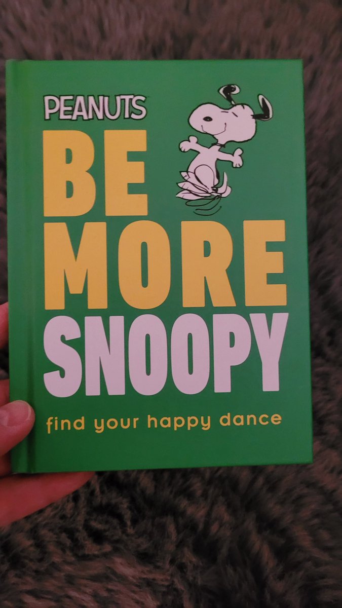 cgfewston's tweet photo. my son absolutely loves #Snoopy ~ so we read this #book every night before bed ~ #BeMoreSnoopy
#bookcommunity #booklife #bookish #funbooks #books #BooksWorthReading https://t.co/fnWLf3cBPR