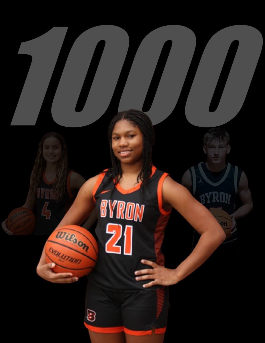 Congrats to Junior Malia Morton for joining the 1000 point club!!! We wish you and your team the best of luck the rest of the way!!!