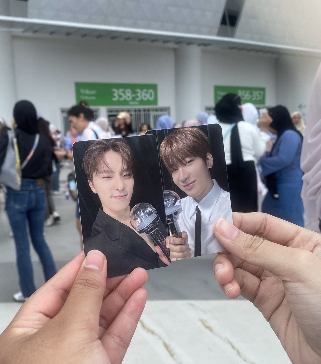 Nancy_JMD's tweet photo. Giys aku mau offer pc wonu + dino kalo minat bisa dm 
#zonauang #zonajajan https://t.co/DiexqwBIZk