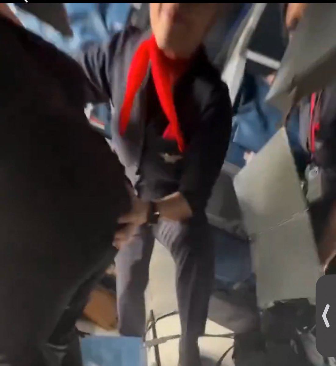 🌬💨🍃 tweet media