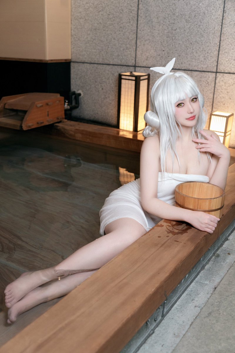 suxizzz233's tweet photo. ホワイトラビット♨️

#コスプレ #cosplay #코스프레 #nikke #ニケ #니케 #NIKKEcosplay #ブラン #blanc #블랑 https://t.co/9rs44XApdT