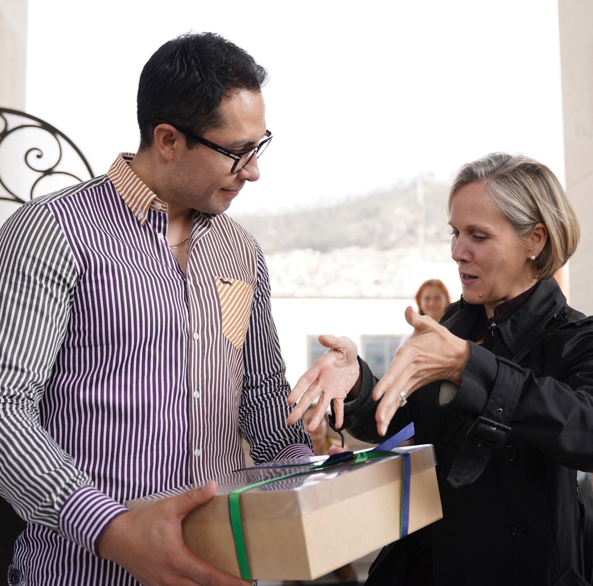 JorgeAlbertoR_'s tweet photo. ¡#Pachuca #CapitalDeLaTransformación en los ojos del mundo!

Recibimos a la Excelentísima Embajadora del Reino Unido en México, Susannah Goshko. Nuestra ciudad se perfila como sede de estancia y entrenamientos rumbo a la Copa del Mundo 2026.

@UKinMexico https://t.co/NsrAK4pnhv