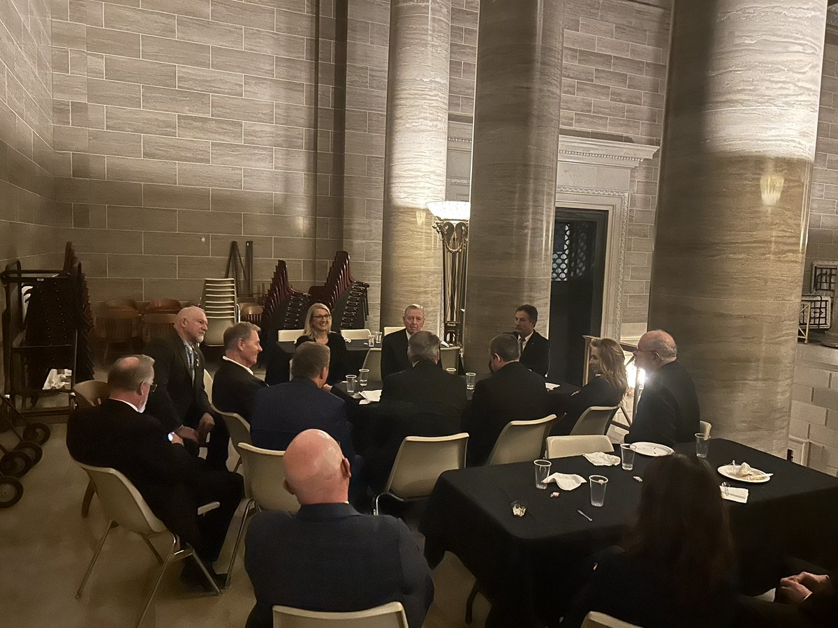 CJheartart's tweet photo. I’m so grateful to be a part of the best Congressional District, the 7th. Gen. John Ashcroft came up to Jefferson City to encourage and challenge us. Thank you Sandy Karnes @fight4missouri @JillCarter32 @RepEricBurlison #moleg #MOGOP https://t.co/T1rvbaJdKo