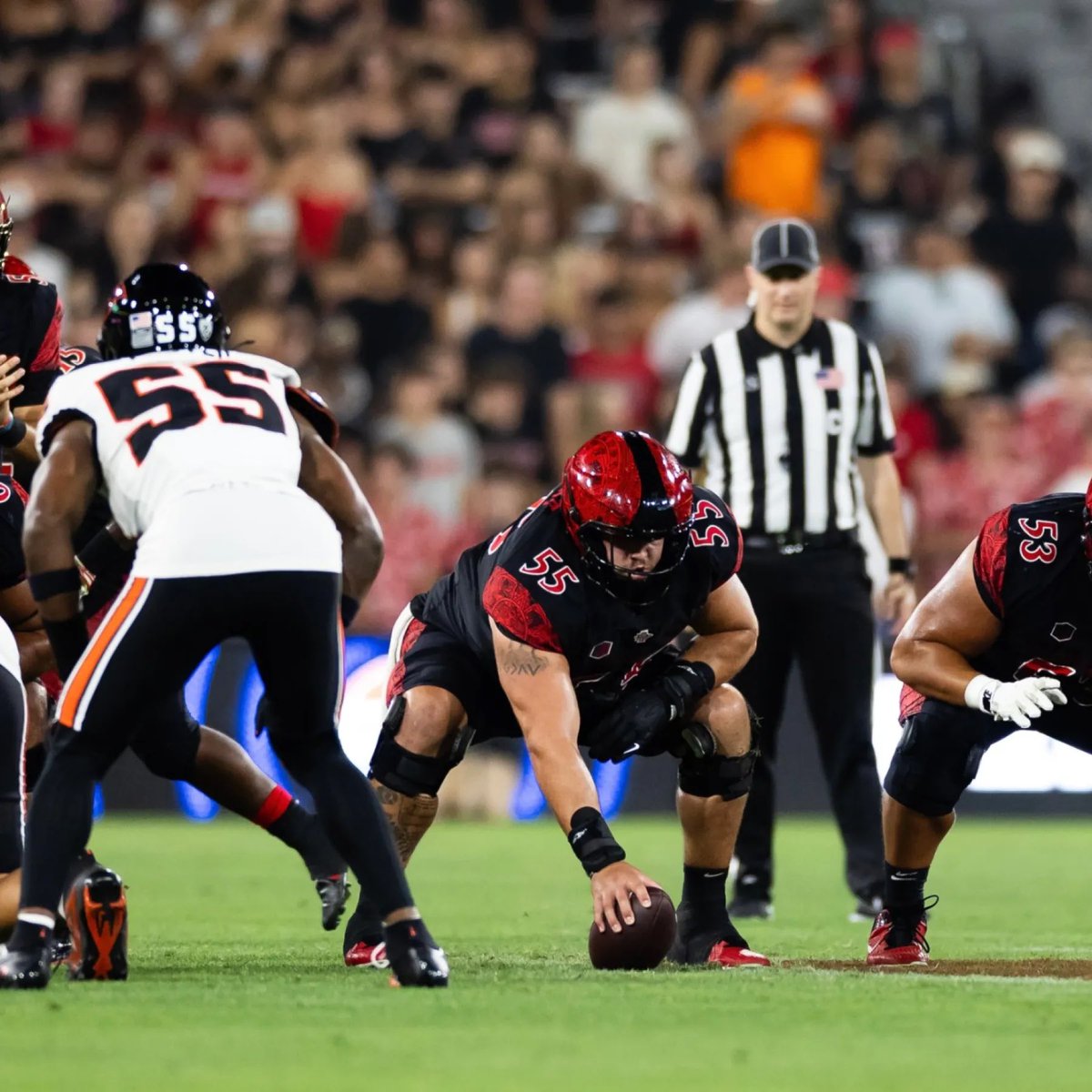 Beyond blessed to receive an offer from San Diego State University. Thank you <a href="/DarianLH3/">Darian Hagan SDSU</a> for this opportunity to further my education and dreams! Thank you for believing in me! #AGTG #18