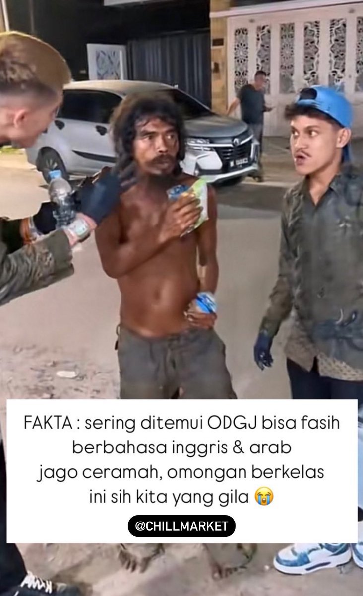 JiwaShine's tweet photo. Kaya nya bapa ini lagi nyamar aja deh, bkn odgj 😭

— a thread https://t.co/E5laIrF8BB