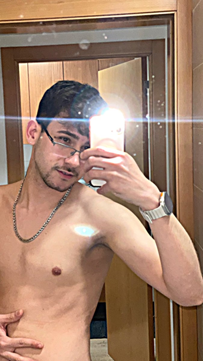 m4twzz's tweet photo. Boa noite amores ❤️🥹 https://t.co/BXGDN4obVc