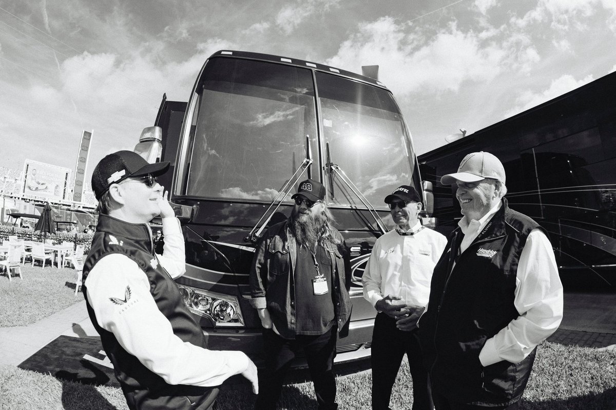 ChrisStapleton's tweet image. Daytona 500 • 2.16.2025

📸: @andybarron
