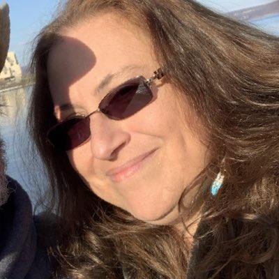 madamerkf's tweet photo. #NewProfilePic https://t.co/JaAlMO2IFN