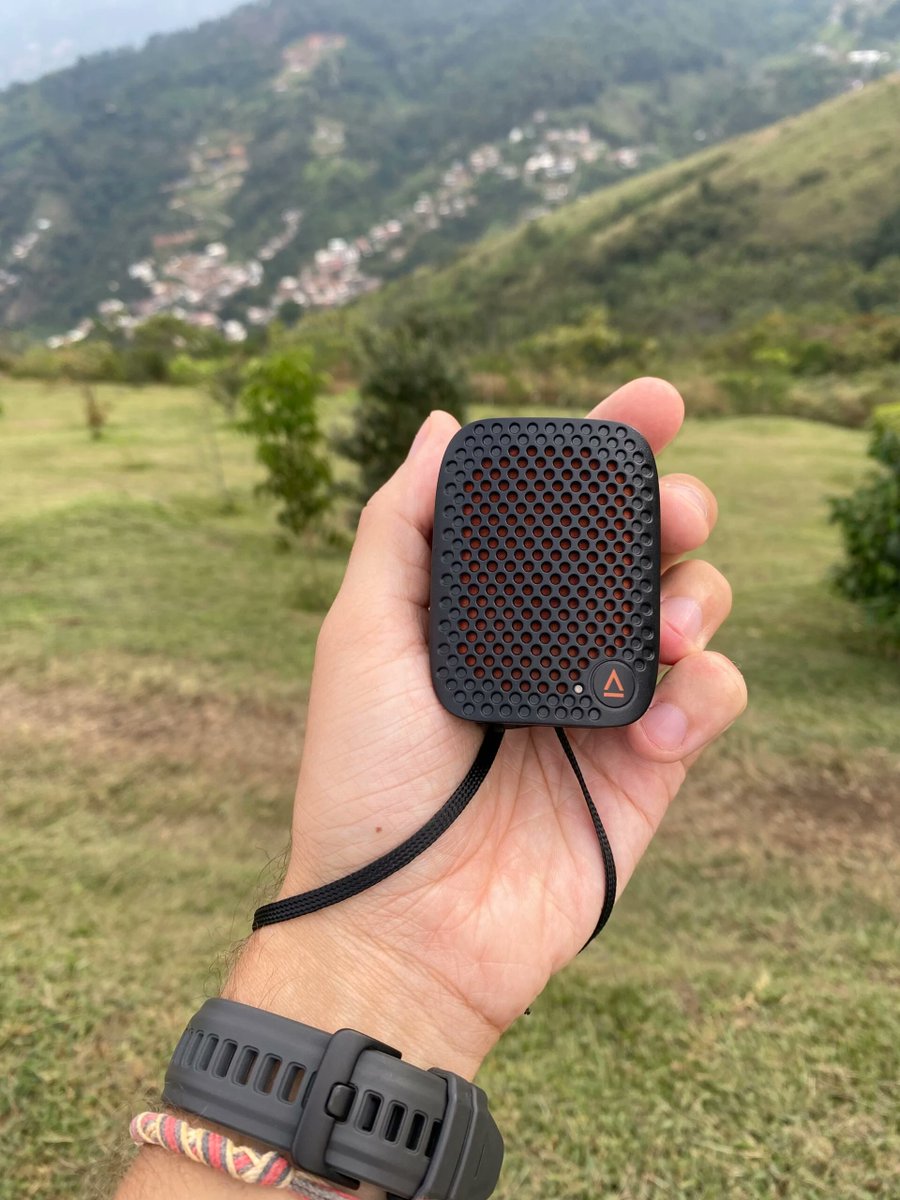 Sound Blaster tweet media