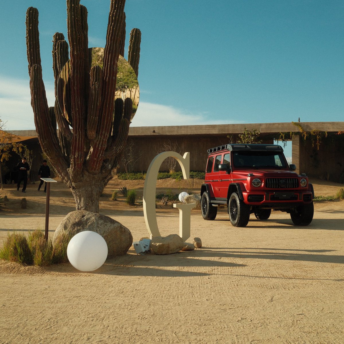 gabosalazar21's tweet photo. Hoy estamos en Todos Santos, BCS para #GExpedition y conocer las nuevas G63 y G580. La icónica Clase G ahora puede ser tuya en su variante AMG con motor 4.0 biturbo o su versión 100% eléctrica. ¿Cuál prefieren? @MercedesBenzMx https://t.co/IwwEkGod7S