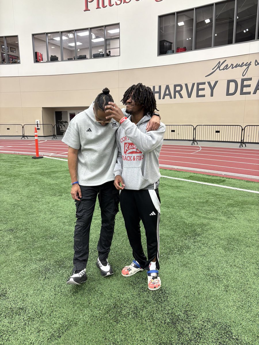 CoachTrigga's tweet image. New School Record 💯😤😤‼️‼️

47.15 ‼️

#Villemade #Back2Work