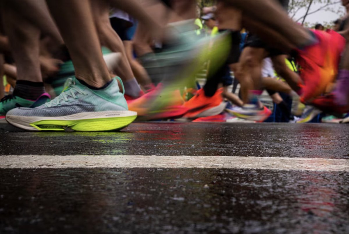 Alex Cyr (@cyresy_10) on Twitter photo My column in <a href="/globeandmail/">The Globe and Mail</a> this week is about running. And why we do so much of it.
The current running boom owes a lot to our collective decision that competition is good, working hard is cool, and that "colour runs" are so 2015.
theglobeandmail.com/life/health-an⦠My column in <a href="/globeandmail/">The Globe and Mail</a> this week is about running. And why we do so much of it.
The current running boom owes a lot to our collective decision that competition is good, working hard is cool, and that "colour runs" are so 2015.
theglobeandmail.com/life/health-anā¦