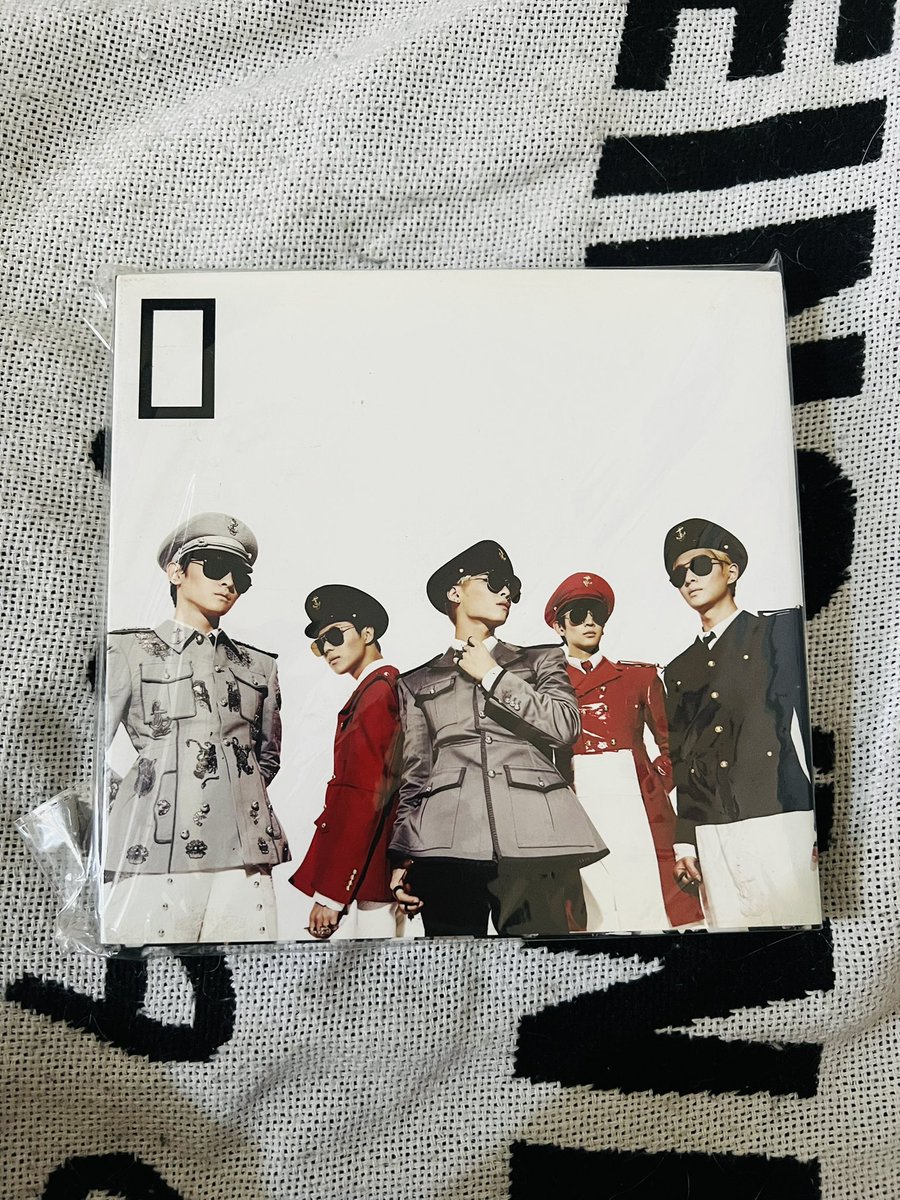 kzells13's tweet photo. WTS/LFB

SHINEE ALBUMS

300 EACH

ONEW KEY MINHO TAEMIN JONGHYUN https://t.co/6PiOmP58bL
