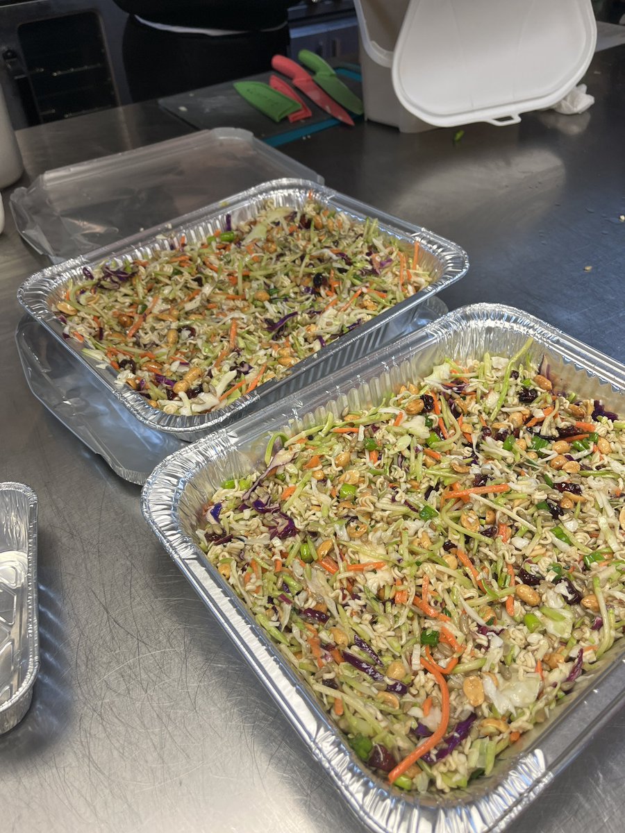 Our Be Our Guest team had a great time making chili, macaroni &amp; cheese, cornbread, broccoli slaw and chocolate dump cakes for our neighbors at Friends of Guest House! Yum!