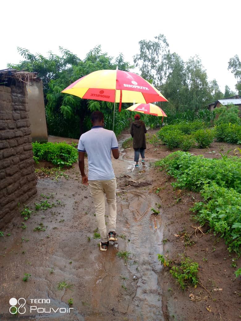 bicomalawi's tweet photo. Reaching the "hard to reach" areas even in rainy season.
Onchocerciasis MDA coverage surveys in Progress.

Mwanza District https://t.co/cnMntUUYhh