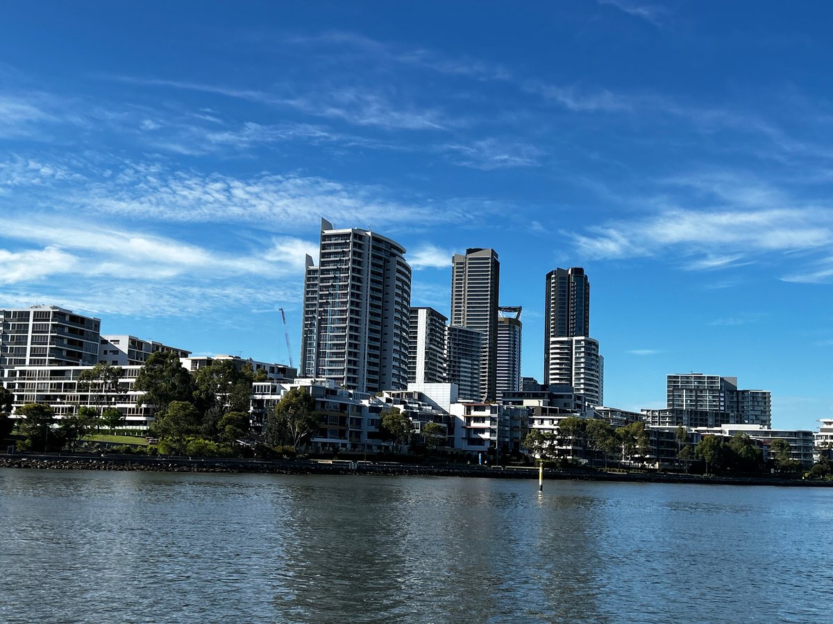 paterson_vm's tweet photo. things you see ..
#river #rivercat
#ferry #photo
#photography
#PHOTOS
#photographie
#photograghy
#Sydney #parramatta
#rhodes https://t.co/zNi64Y0yZJ