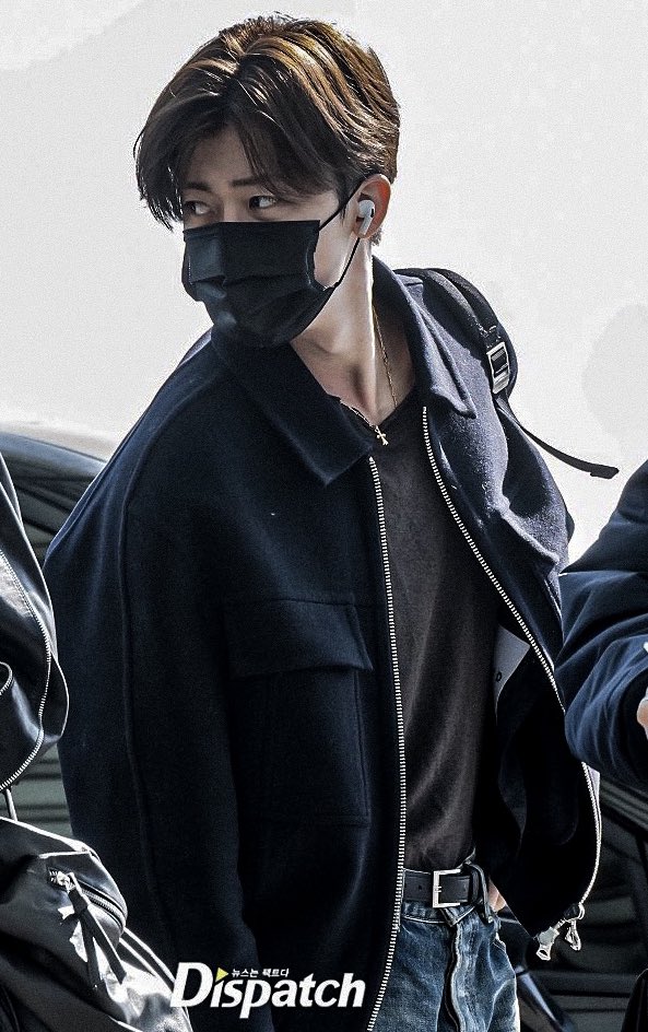 รังสีตัวพ่อบนยอดพรามิดมาก หล่อว่ะ เท่ห์ทุกจังหวะขยับตัว