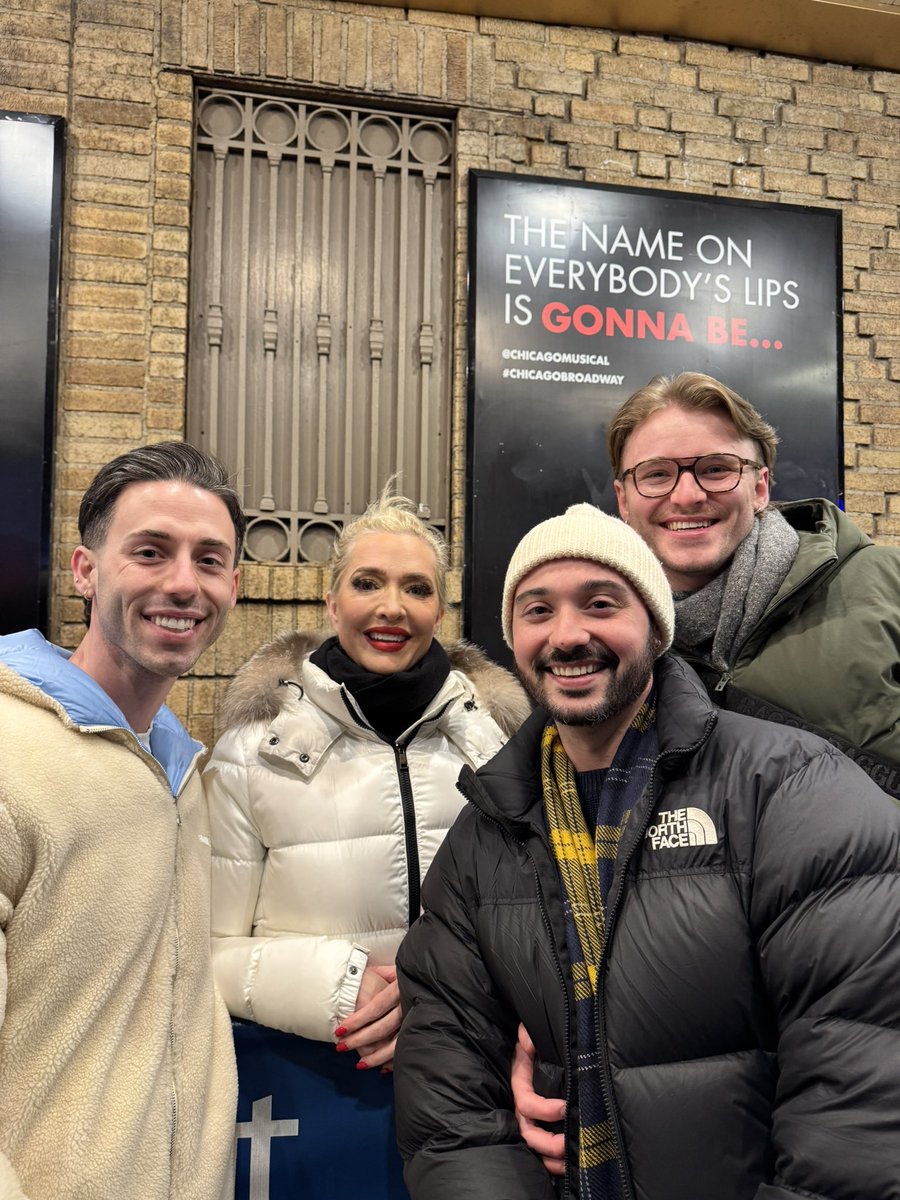 Erika Jayne looks stunning in new photo with some gay guy fans. #RHOBH