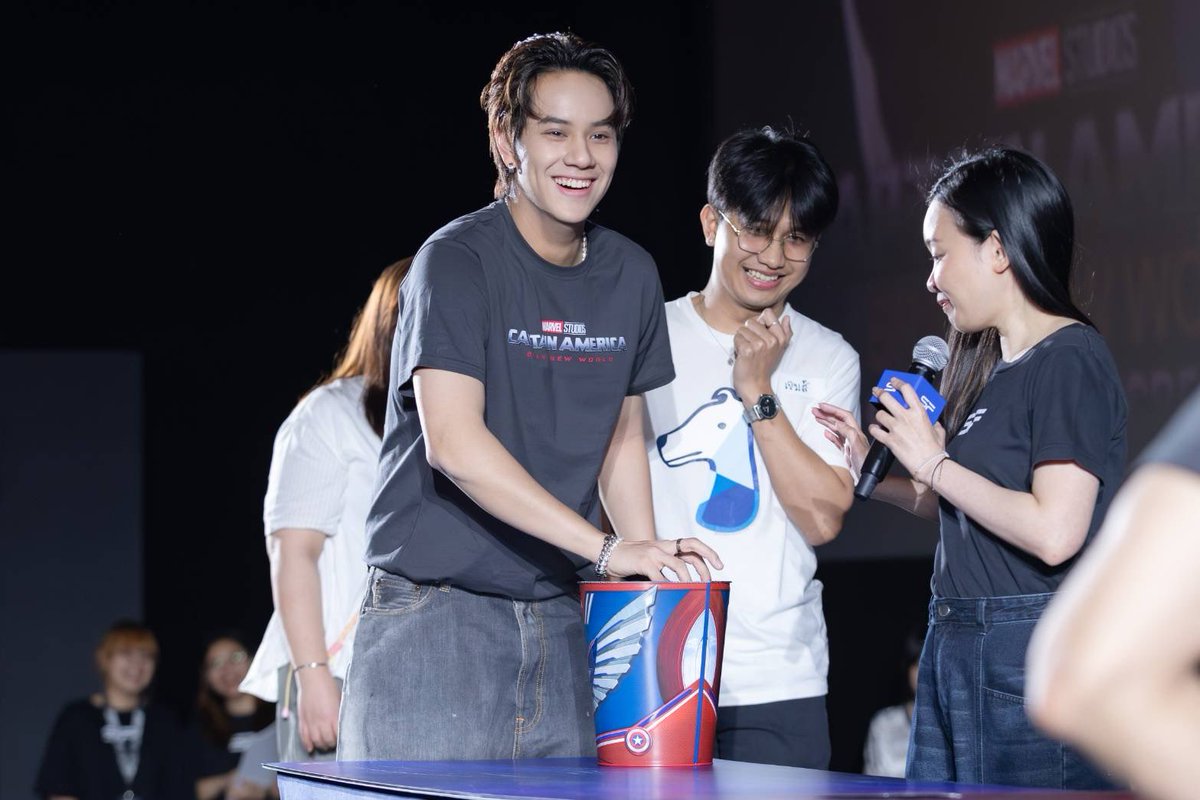 🎬💥TAY, NANON, NENG จัดเต็มความสนุกสุดมันส์ในรอบพิเศษ #SFFriendsScreening 
Marvel Studios' Captain America: Brave New World ที่ SFW เซ็นทรัลเวิลด์

#SFxCaptainAmerica
#SFxTayNanonNeng
#Tawan_V #mynameisnanon #nengnn
#ดูMarvelที่SF
#SFcinema 🍿❤