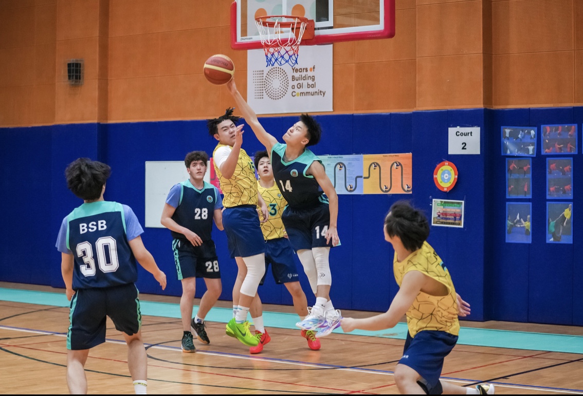 BSB_Shunyi's tweet image. Well done to our BSB Bears at the ACAMIS U19 Boys Basketball Tournament in Shanghai. There were some really close matches and we finished in 4th place. All of the boys demonstrated excellent sportsmanship and resilience.
#BSBShunyi #ACAMIS #NordAngliaEducation