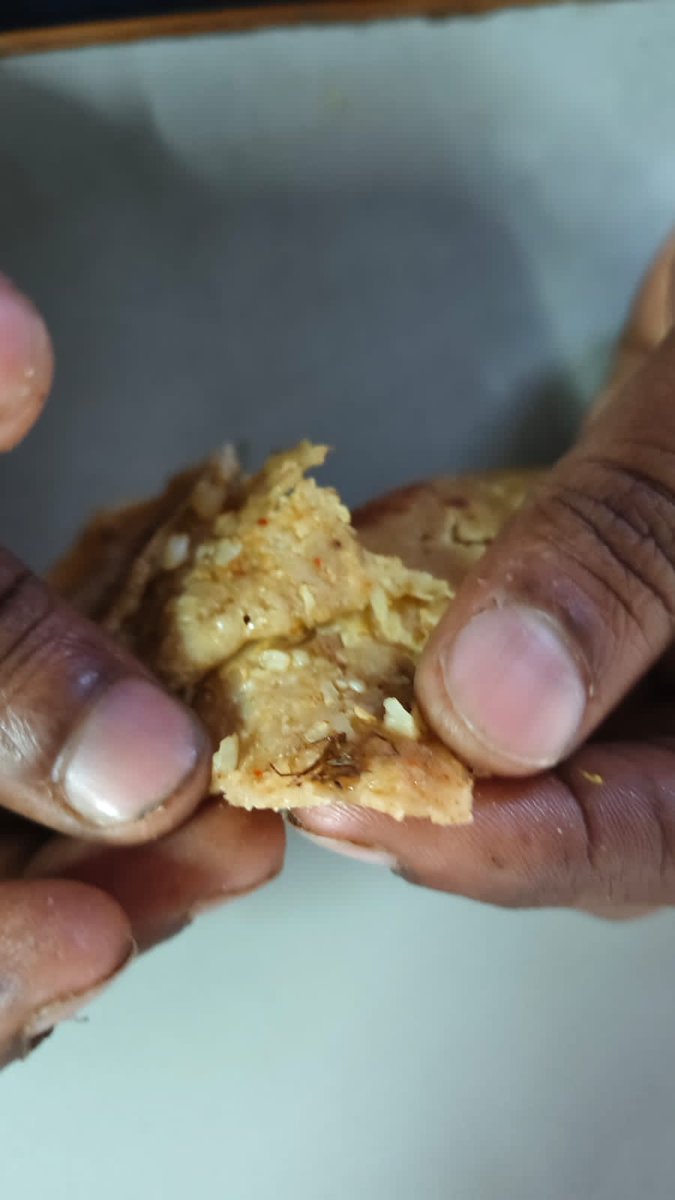 PraTyush_Rajj's tweet image. A dead spider was found in abes ghaziabad hostel food they assure us to give good quality food after taking lakhs This is too much..we students are living far from our home and getting this #Ghaziabad #college @AtulGargBJP @abesecofficial #StudentEssentials