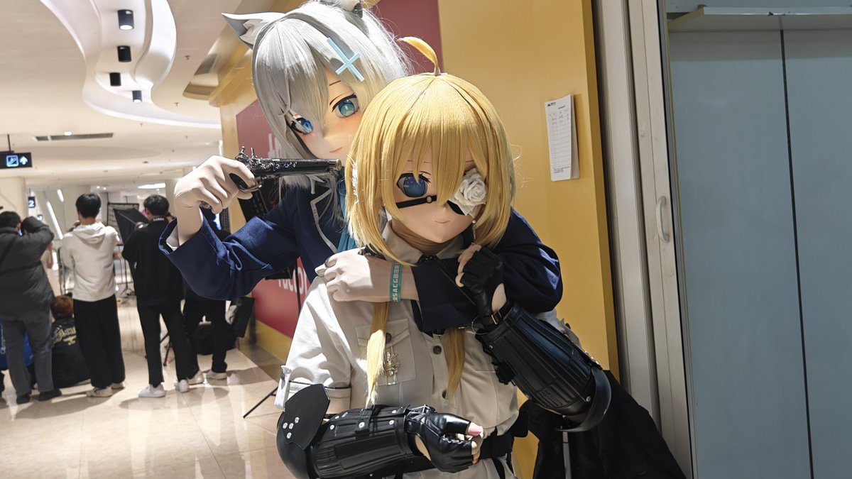 喜

#kigurumi #砂狼白子