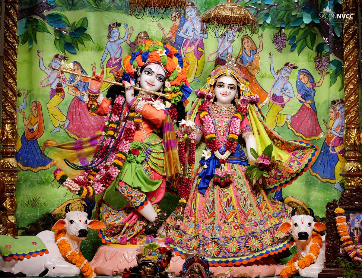 ISKCONPune's tweet photo. 🙏🏽Today's Darshan 📿 🗓18-02-2025🙏
🌷Sri Sri Radhavrindavanchandra🌷
🚩@ISKCONNVCCPune🚩
.
.
#ISKCONNVCC #ISKCONPune #ISKCONNVCCPune #ISKCON
#18thfebruary #18thfebruary2025 #Tuesday
#Harinaamsankirtan #Radheshyamdas #Radheradhe
#Sankirtan #Kirtan #Vrindavan #Mayapur #Prabhupada https://t.co/m7cmKXQlxm