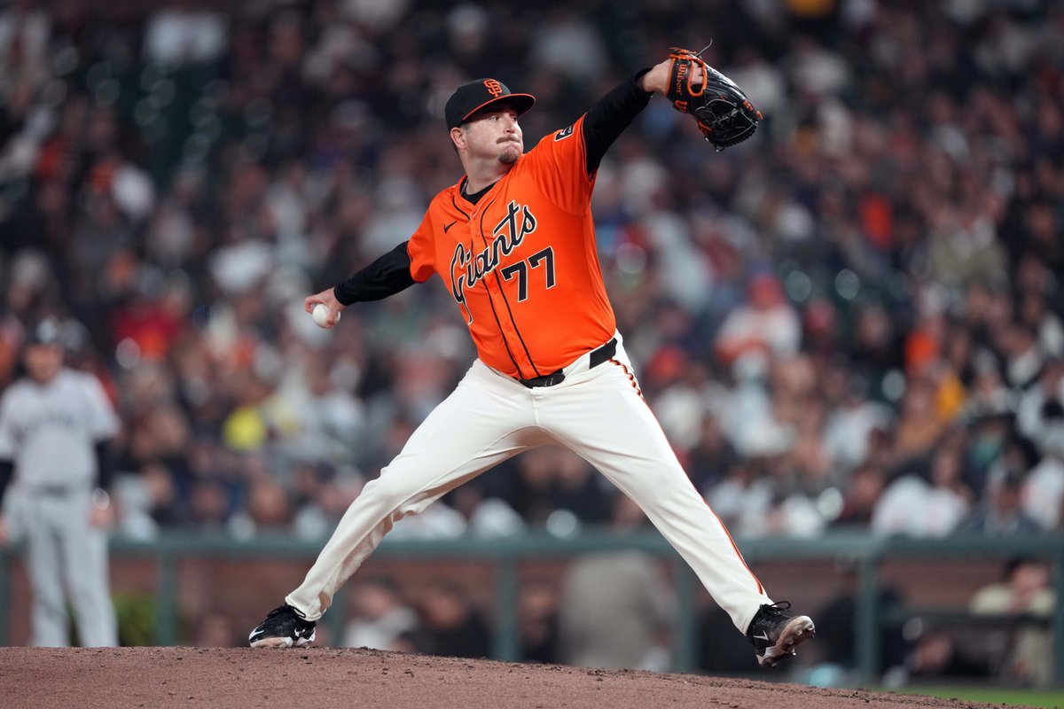 mlbtraderumors's tweet image. Another low-cost addition to revamped #Rangers bullpen
mlbtraderumors.com/2025/02/ranger…