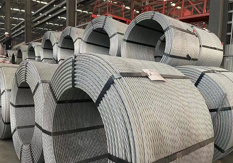 YuanxianM49282's tweet image. Galvanized PC Strand ensures strength and corrosion resistance in bridges, marine structures, and prestressed concrete. Built for durability in harsh environments! 🌉⚙️ #Construction #Infrastructure #PCStrand #Durability #CorrosionResistance #SteelStrand #BuildingMaterials