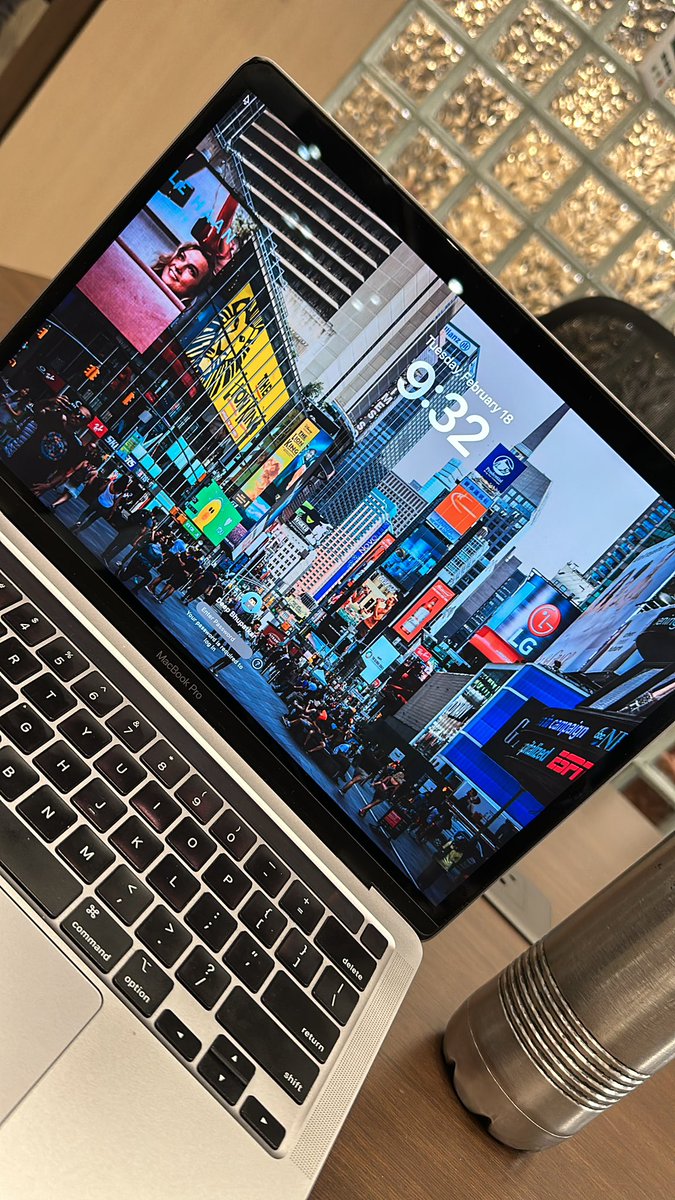 DeepB0910's tweet image. Dreaming big like the billboards in Times Square. Just like code, the possibilities are endless. 💻🌆 #iOSDeveloper #NYCDreams #CodeAndConquer