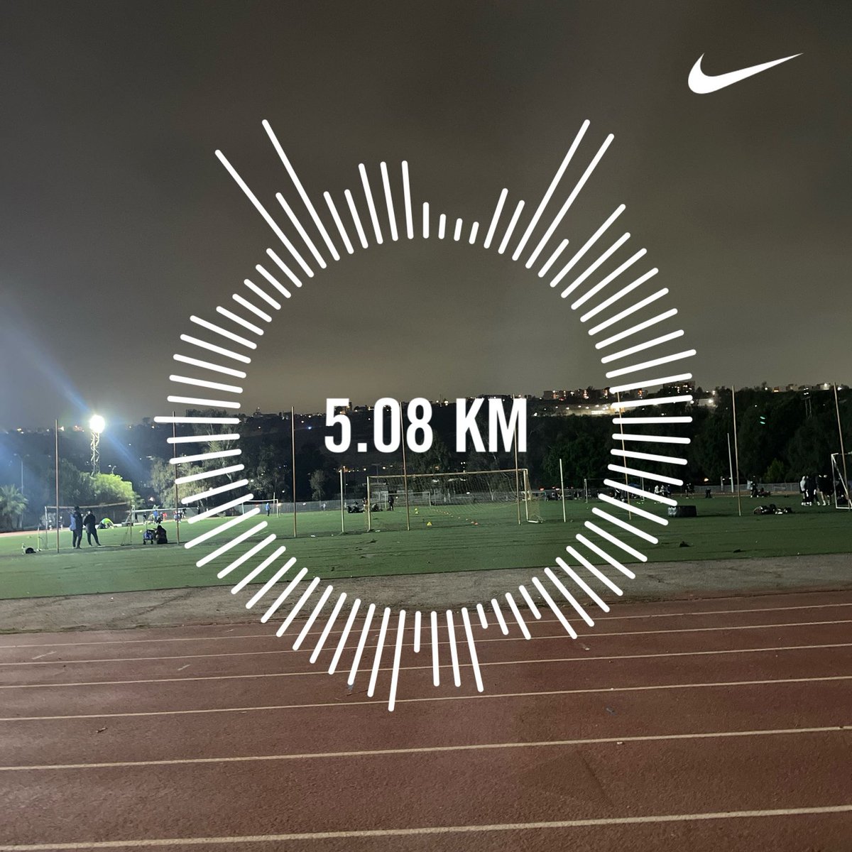 alyespino's tweet photo. Unas vueltitas y a descansar! #5K #runAlirun https://t.co/O8XRpmPFhG