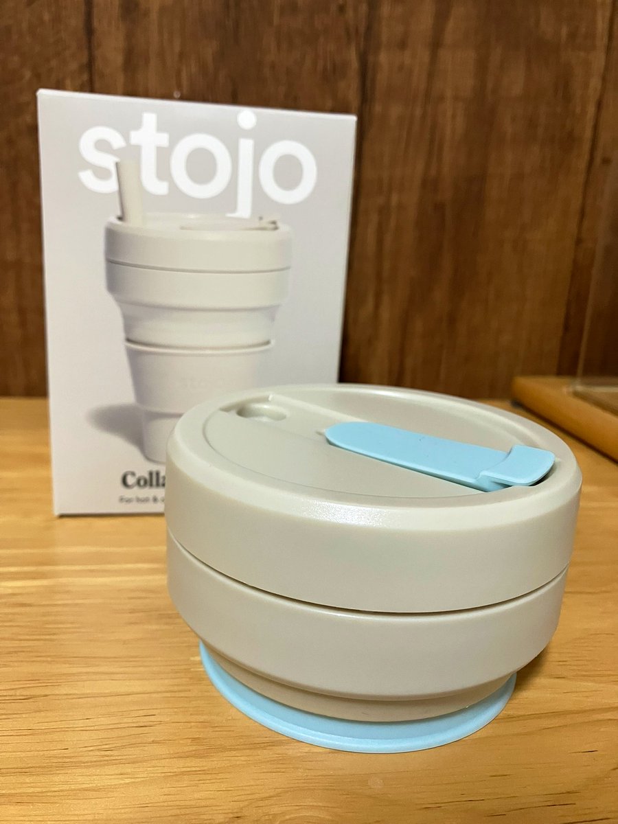 anco16931932's tweet photo. コーヒータンブラー☕️
欲しくなって1カ月くらい

ステンレス製、コーヒー粉製、バンブー製、耐熱ガラス製、プラスチック製、

散々迷って取り敢えず、シリコン製から使ってみるお٩( 'ω' )و

#stojo https://t.co/JtMddrLcGN