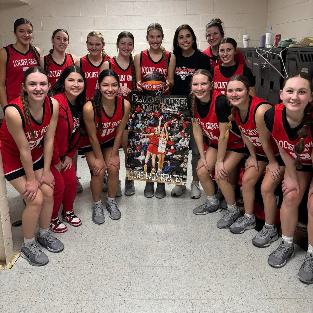 Claire Hooker tweet media