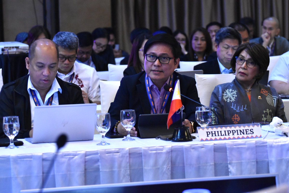 f_magbanua's tweet photo. The 2025 BIMP-EAGA Strategic Planning Meeting kicks off in Cagayan de Oro, with over 300 delegates focusing on regional connectivity, economic integration, &amp; sustainability. Key discussions include transport links, digital infrastructure, &amp; renewable energy projects.
(📷: MinDA) https://t.co/Pt6t5zceCd
